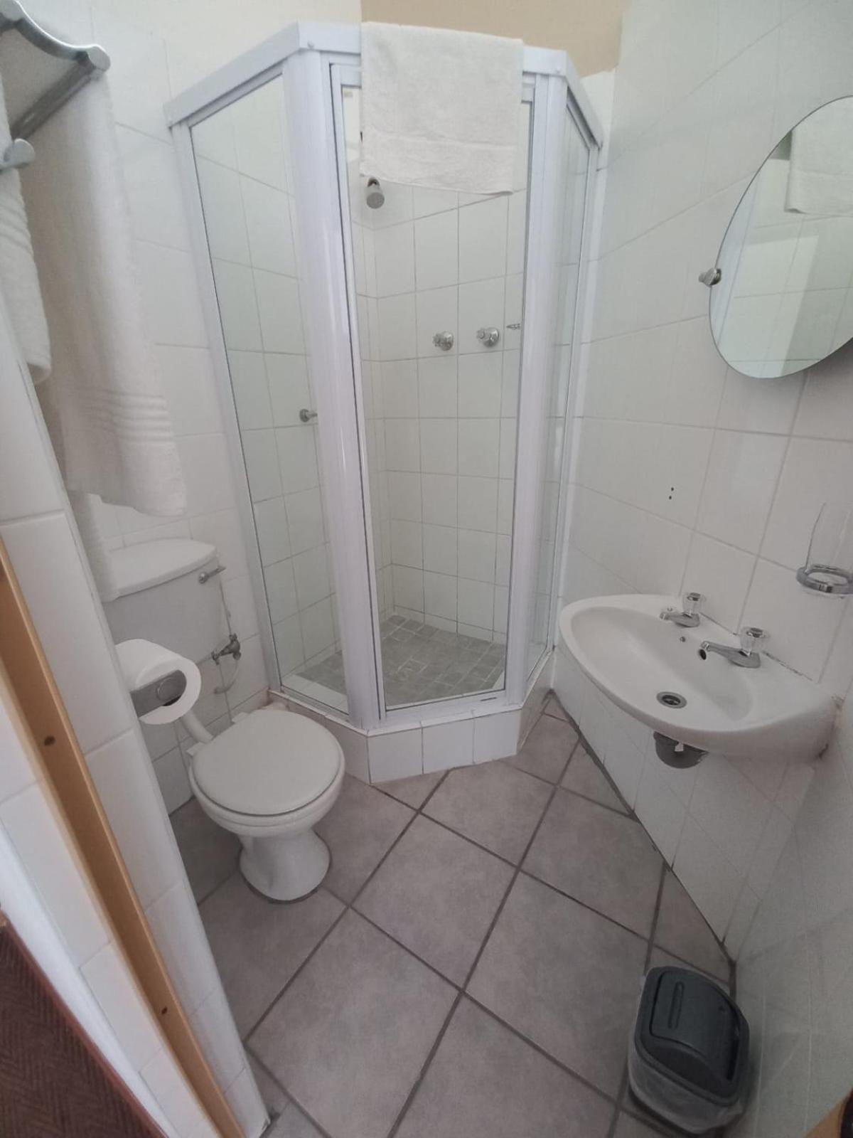 Gonubie Hotel Eksteriør billede