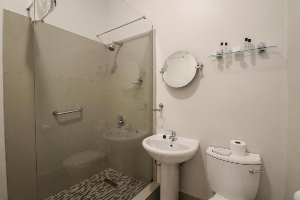 Gonubie Hotel Eksteriør billede